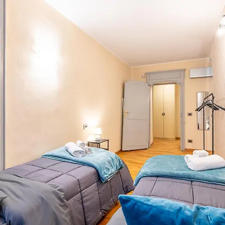 Il Cuore Di Torino- 6 Ospiti