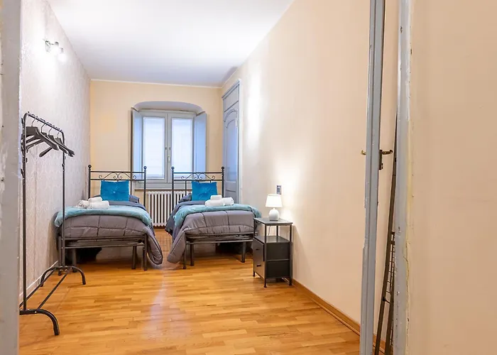 Il Cuore Di Torino- 6 Ospiti